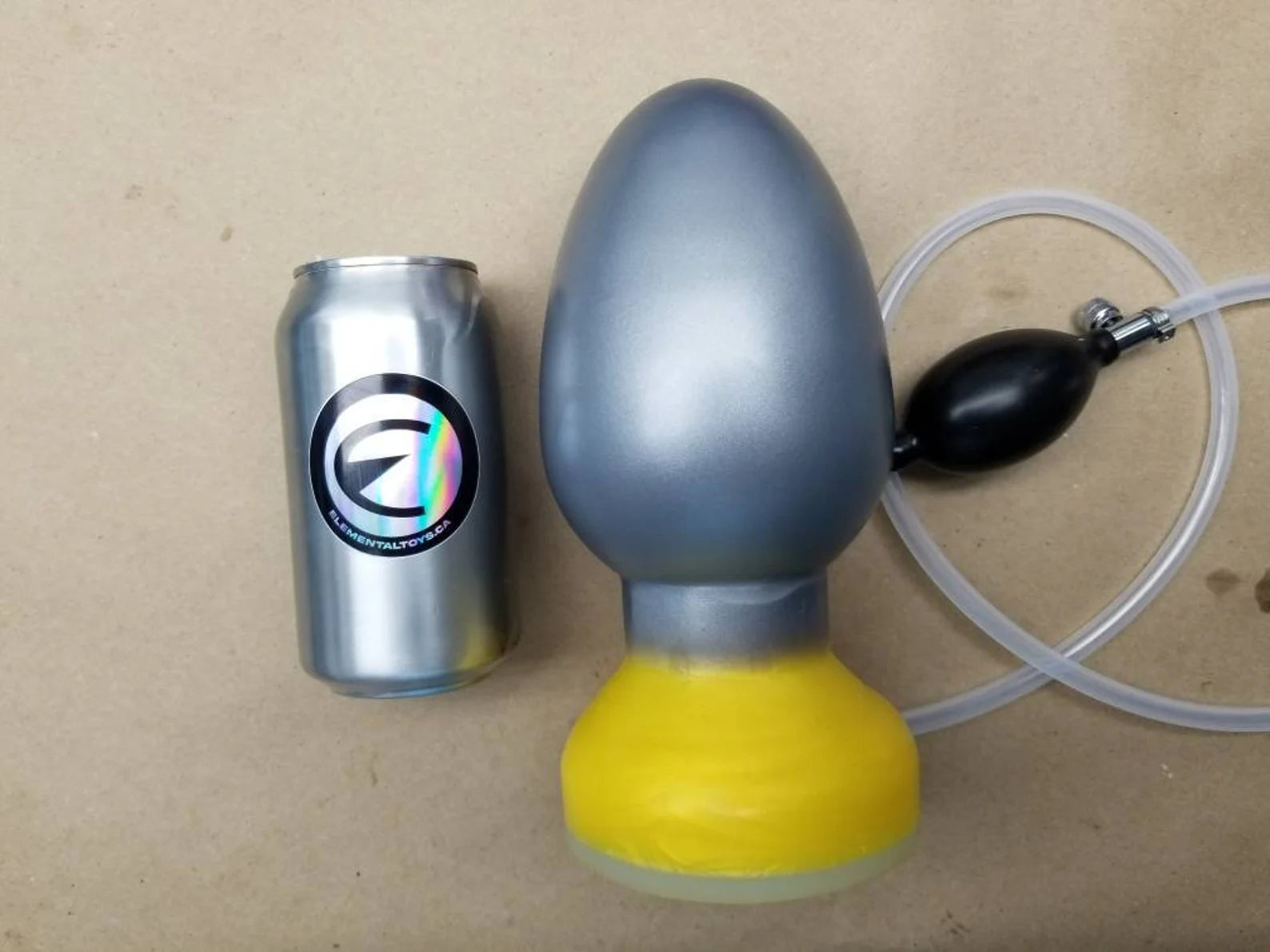 large-inflatable-plug-anal-dildo